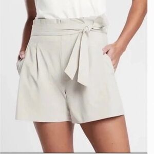 Athleta High-Waist Tie-Belt Shorts in Light Taupe